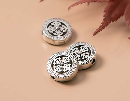 Mẫu Charm Bánh Xe Pháp Luân