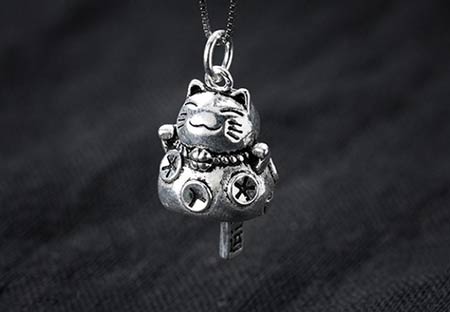 Mẫu Charm Mèo Chiêu Tài