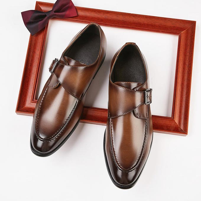 giay tay nam monk strap 